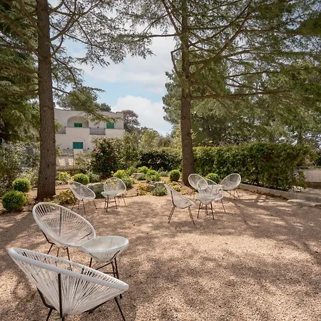 Guesthost Borgo Lucia - Magnolia Selva Di Fasano